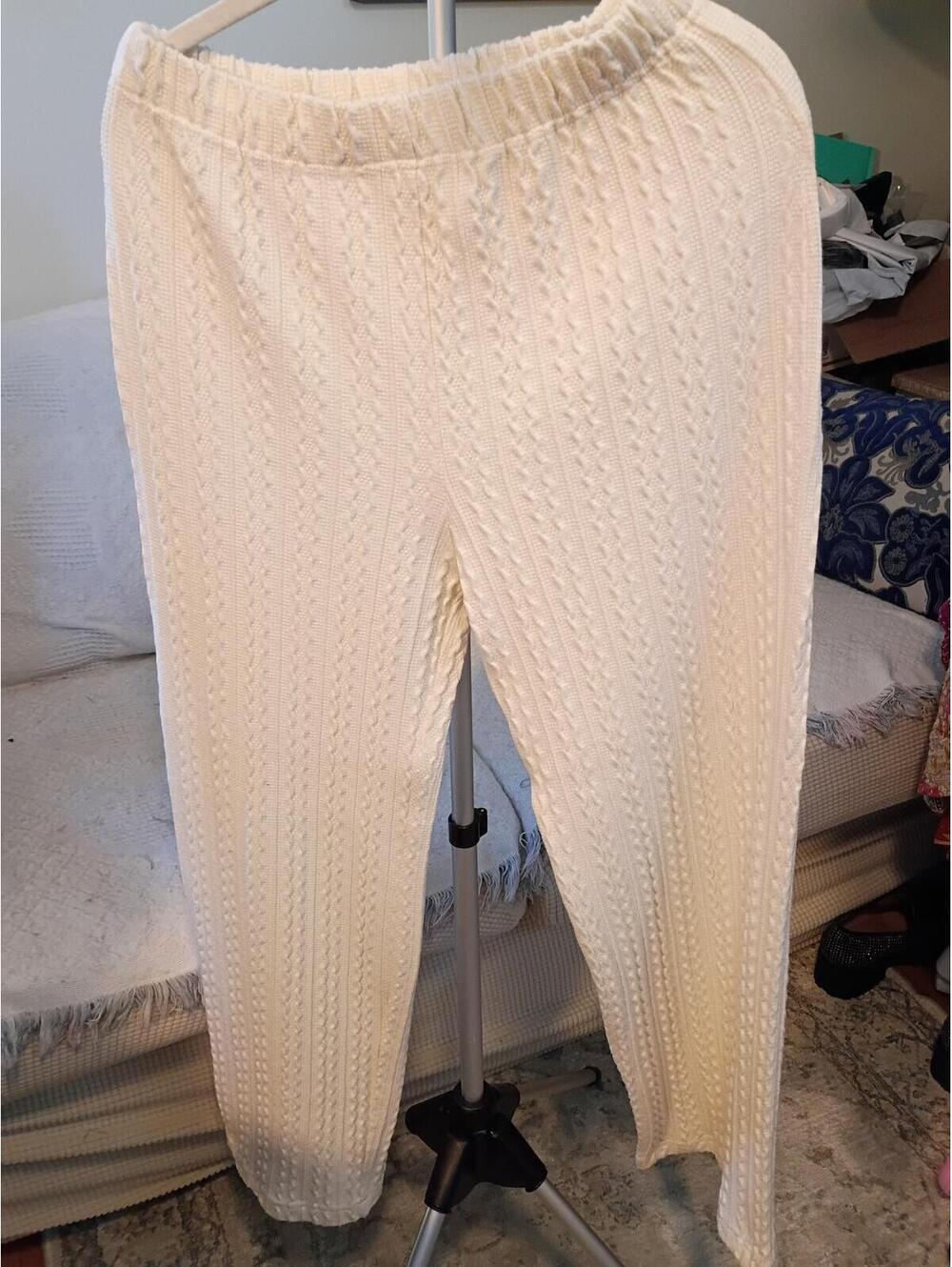 Blu Pepper Cream Textured Knit Pull-On Pants Size S